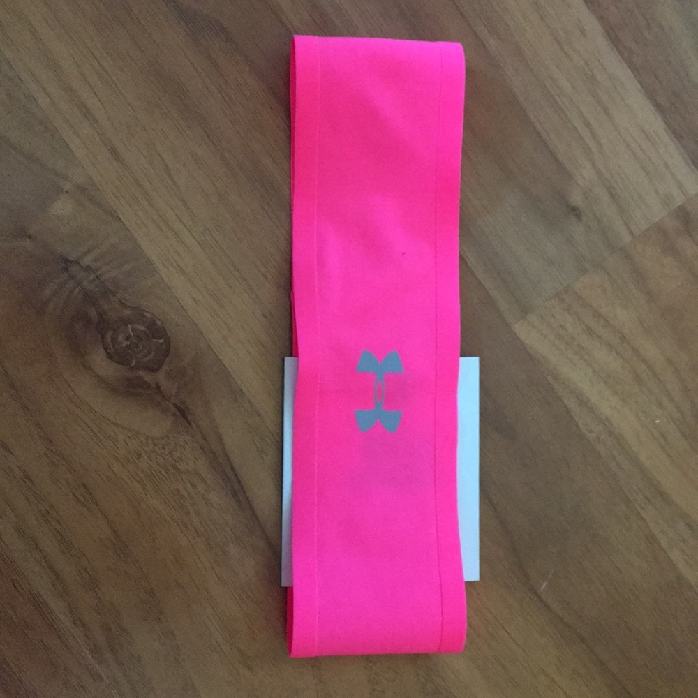 BRAND NEW! Under Armour headband